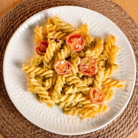 Pesto & Cherry Tomato Pasta (v)